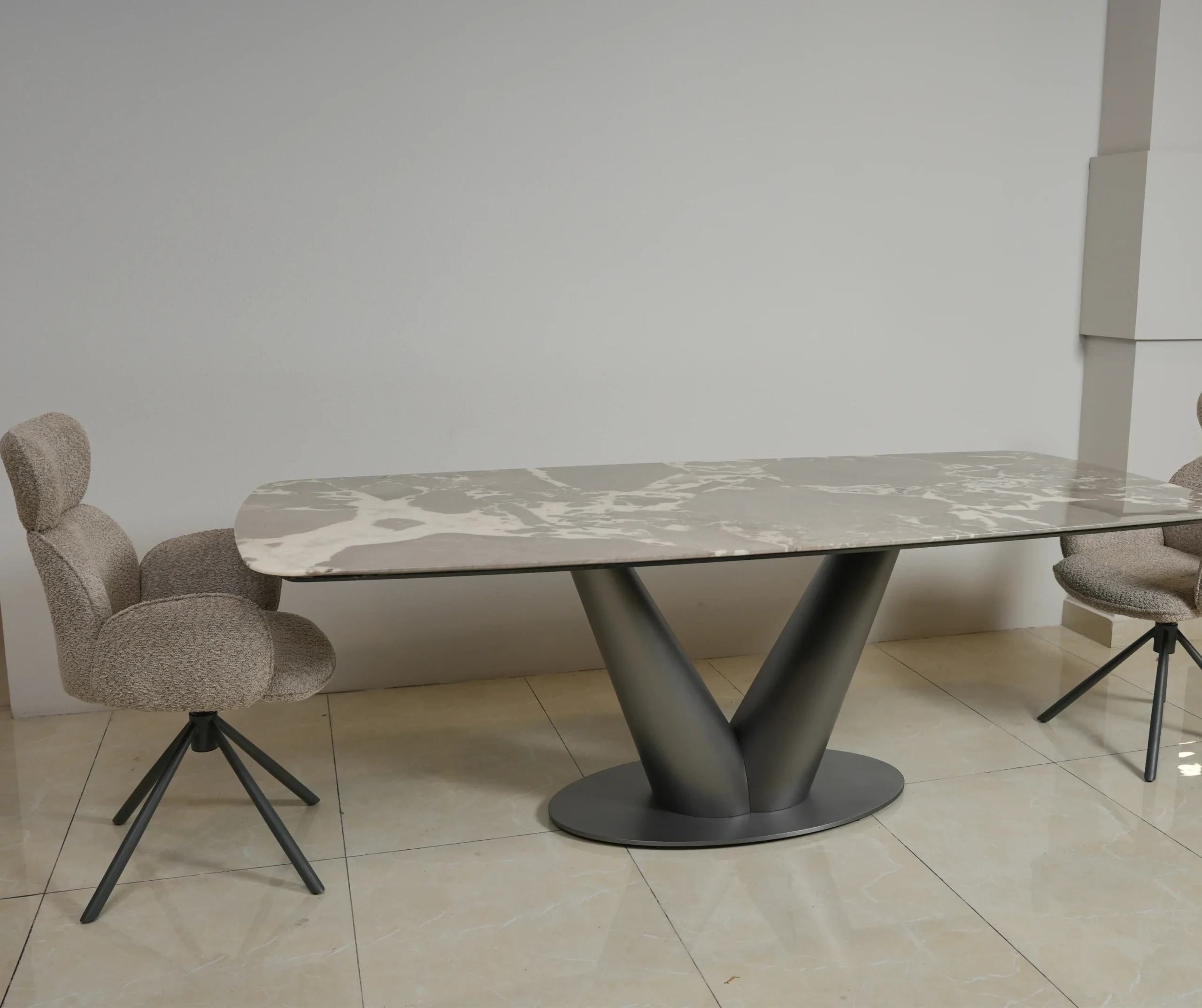 Vero Dining Set - Image 6