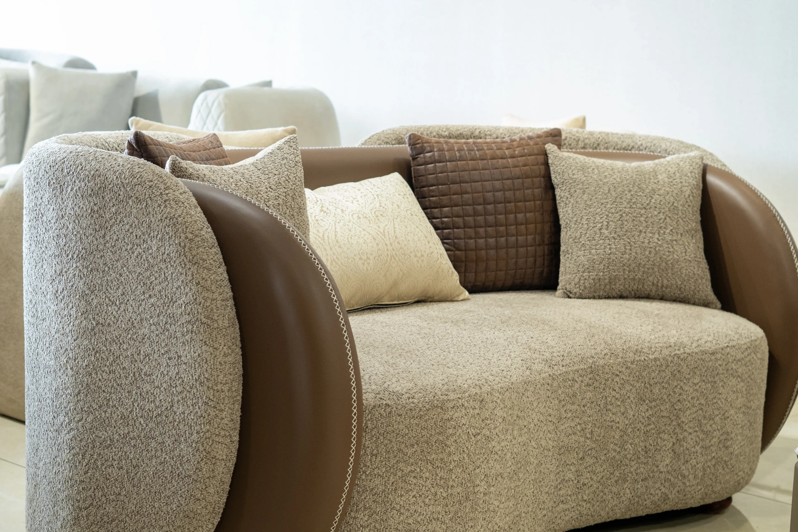 Best furniture shop