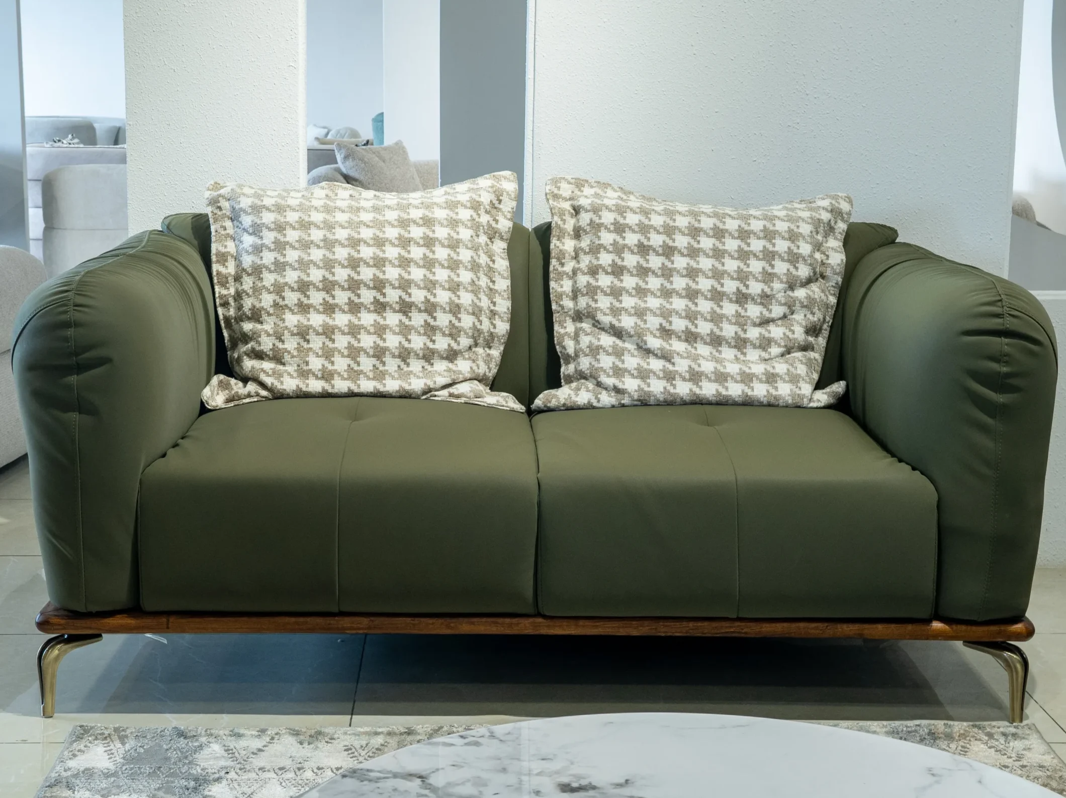 sofa set in siliguri